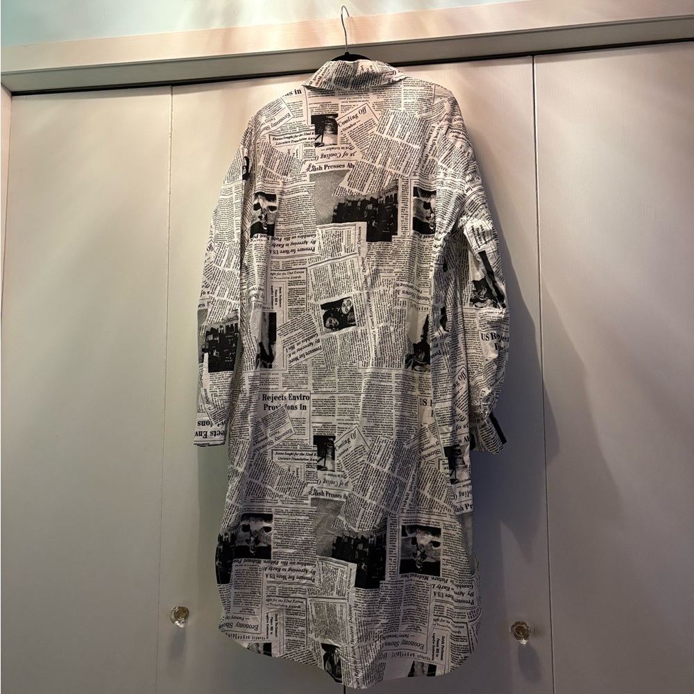 Newsprint button front shirt dress - Picture 2 of 3
